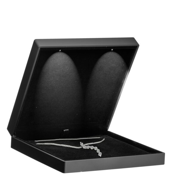 Black LED-Illuminated Large Necklace Box – Custom OEM Black LED-illuminated luxury necklace box with custom branding and padded jewelry insert