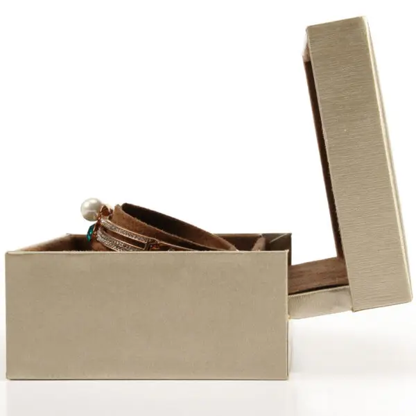 Custom Drawer-Style Grain Paper Jewelry Box for Earrings, Rings & Bracelets Custom drawer-style grain paper jewelry box for earrings, rings, bracelets with custom logo printing and eco-friendly materials