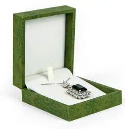 Custom Green Paper Ring Jewelry Box – Wholesale Custom green kraft paper ring jewelry box with custom logo printing and foam insert, wholesale packaging for jewelry retailers