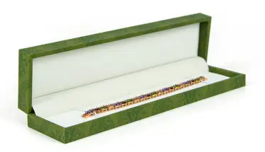 Custom Green Paper Ring Jewelry Box – Wholesale Custom green kraft paper ring jewelry box with custom logo printing and foam insert, wholesale packaging for jewelry retailers