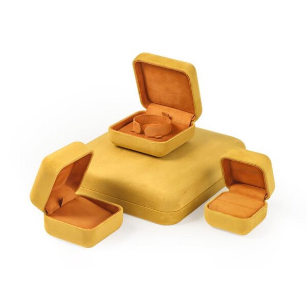 Custom Ginger Yellow Jewelry Boxes - OEM & Private Label Custom ginger yellow jewelry boxes with embossed branding, interior inserts, and soft-touch finish for premium retail