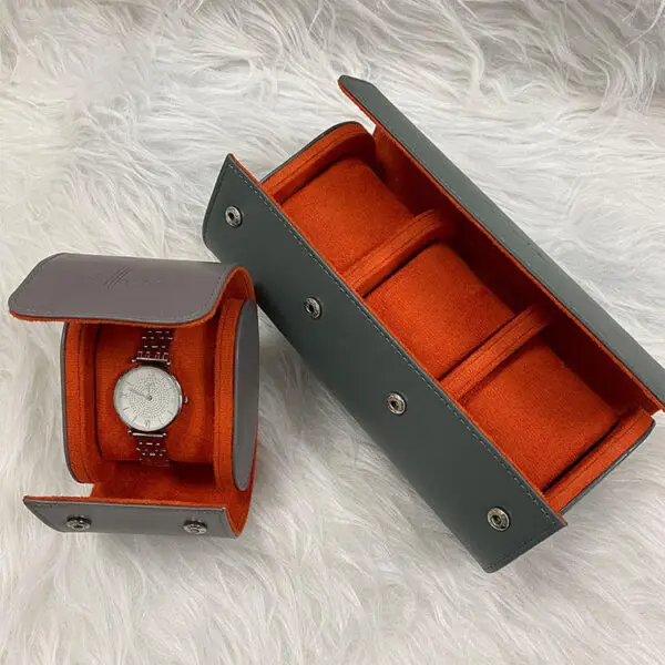 Custom Vintage Leather Watch Roll | 1–3 Slots | OEM Private Label Custom vintage leather watch roll with 1–3 adjustable slots, debossed branding, and premium fabric lining