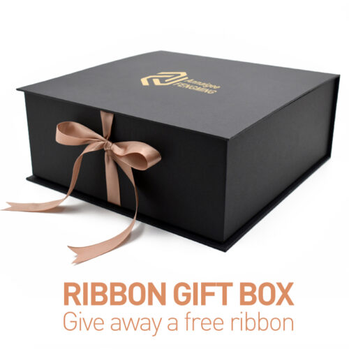 Custom luxury paper gift box with logo printing for jewelry packaging and branding