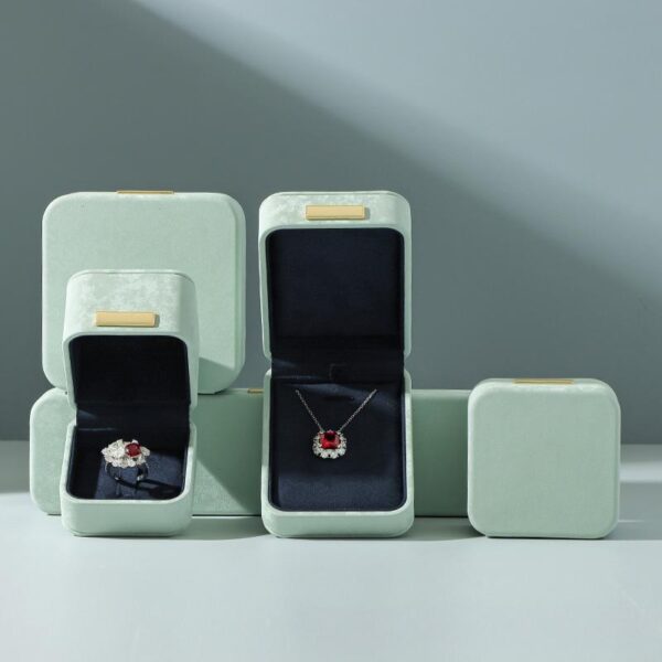 Custom printed PU leather jewelry box with engraved metal plate, interior velvet insert, luxury jewelry packaging