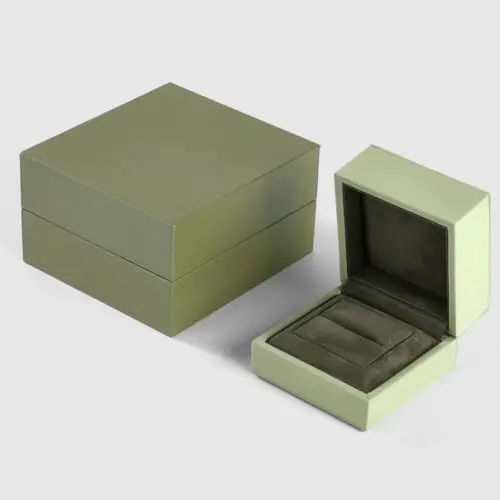 Premium Custom Ring Boxes – Wholesale Luxury Jewelry Packaging, Private Label & OEM Premium custom ring boxes with velvet inserts in multiple colors and materials for wholesale jewelry brands
