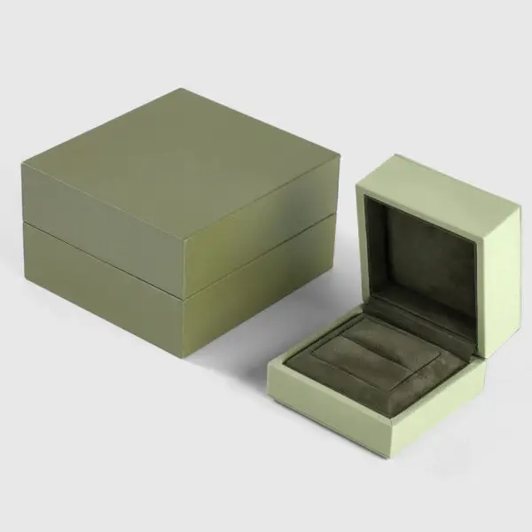Premium custom ring boxes with velvet inserts in multiple colors and materials for wholesale jewelry brands