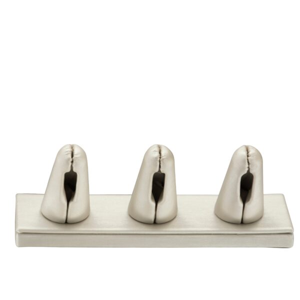 Custom 3-finger ring display stand for jewelry retail showcase with logo branding options