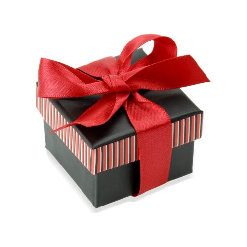 Custom striped bow ring box with decorative ribbon bow, fully customizable in colors and finishes for jewelry brands