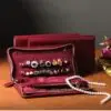 Custom Burgundy PU Leather Travel Jewelry Cases – Wholesale & OEM Burgundy PU leather travel jewelry case with customizable compartments, magnetic closure, and logo branding for wholesale