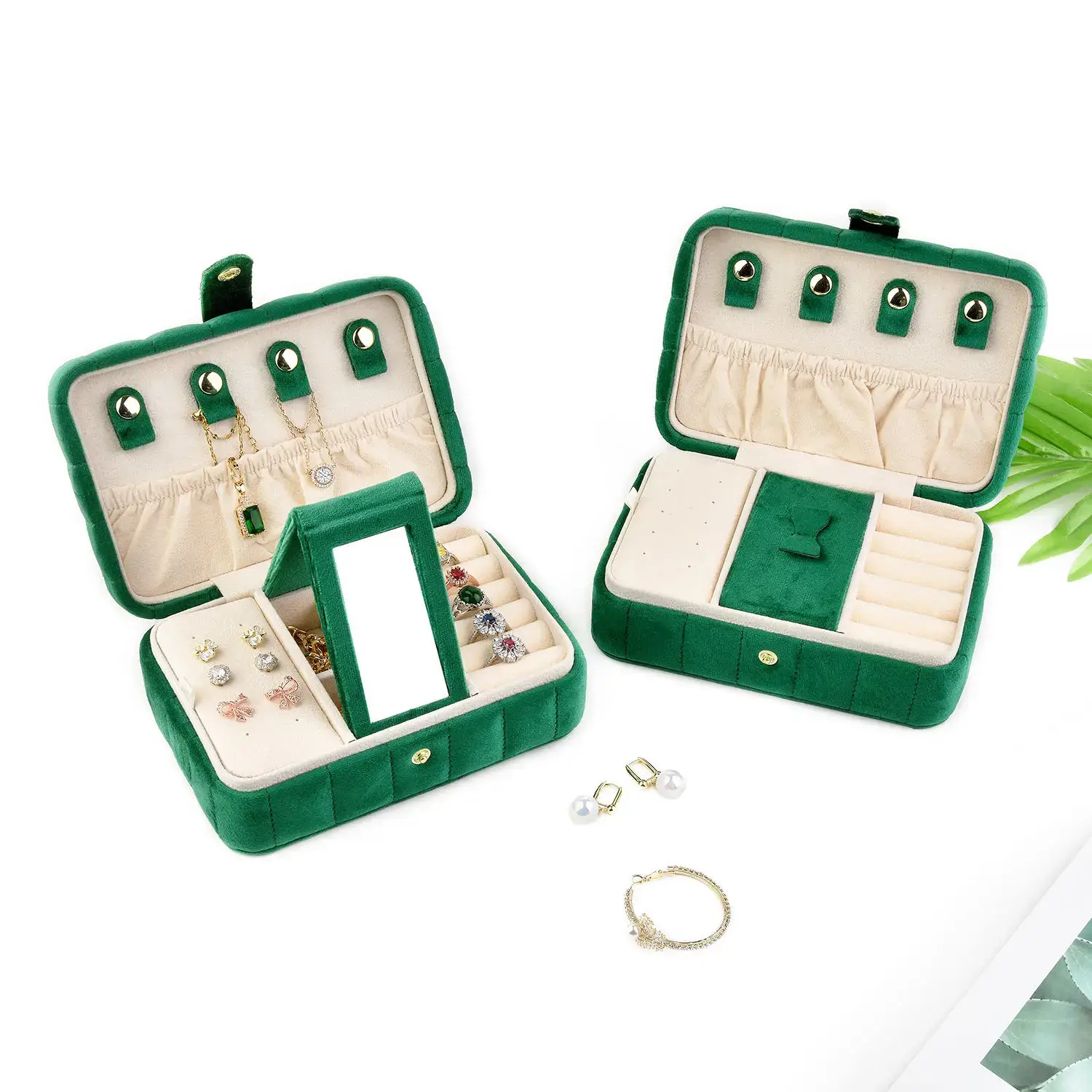 Wholesale custom velvet and suede travel jewelry cases with embossed branding and customizable interior compartments