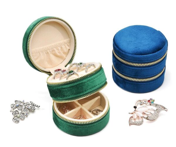 Double-layer zipper travel jewelry organizer with secure compartments for rings, necklaces, earrings, and bracelets