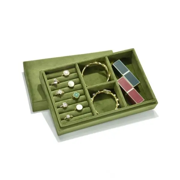Luxury velvet jewelry boxes with custom logo printing — premium wholesale packaging for jewelry brands and retailers