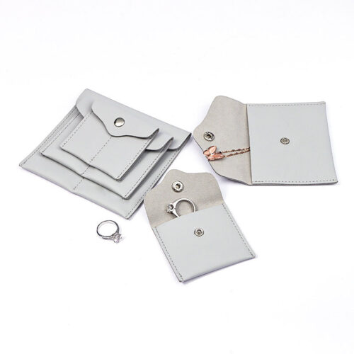 Custom velvet jewelry pouch with logo printing, factory-direct wholesale