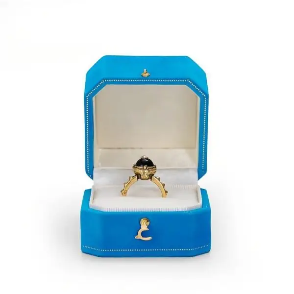 Custom Velvet Ring Box for Engagement & Wedding Jewelry – Wholesale & OEM Premium custom velvet engagement ring box with embossed logo and protective foam insert