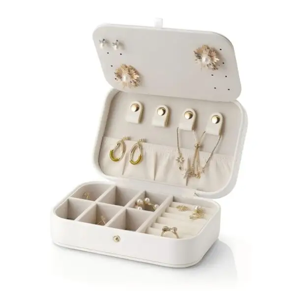 Woven multi-slot travel ring organizer jewelry case in custom brand colors with customizable interior dividers