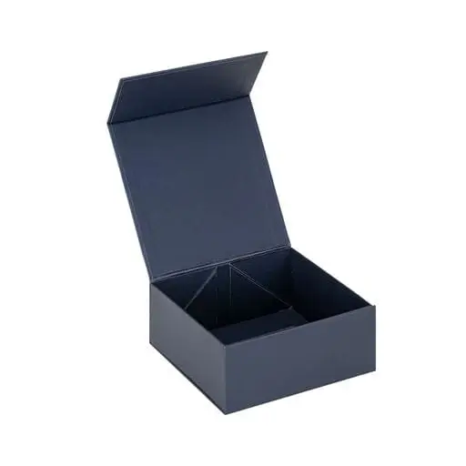 Foldable magnetic jewelry gift box with custom logo branding, luxury cardboard packaging for retail jewelry brands